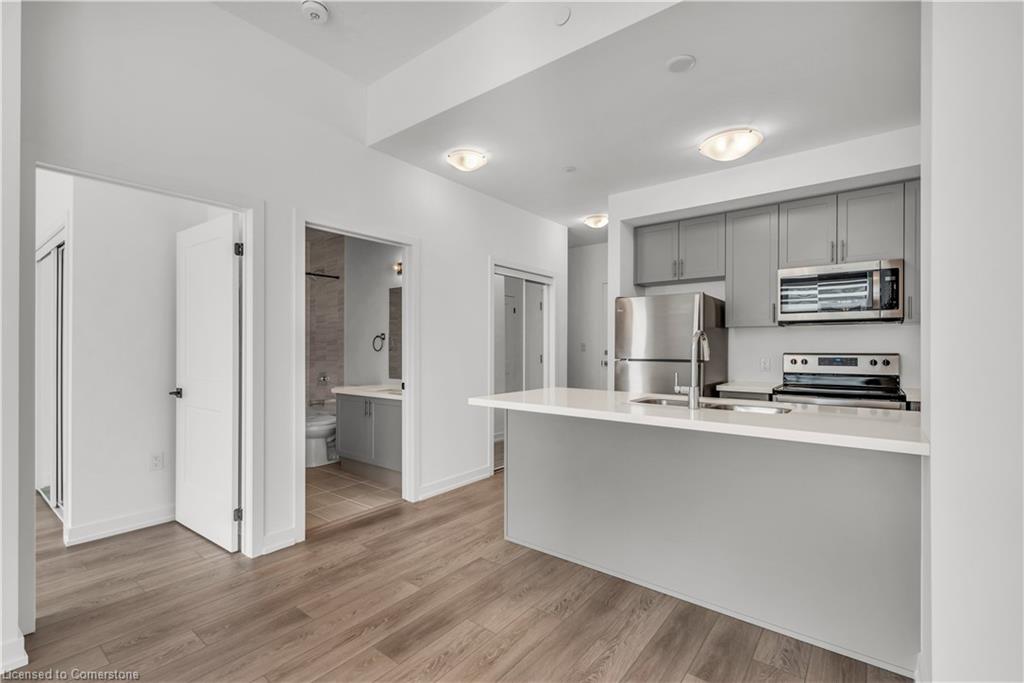 517-460 Dundas Street E Property Photo 1