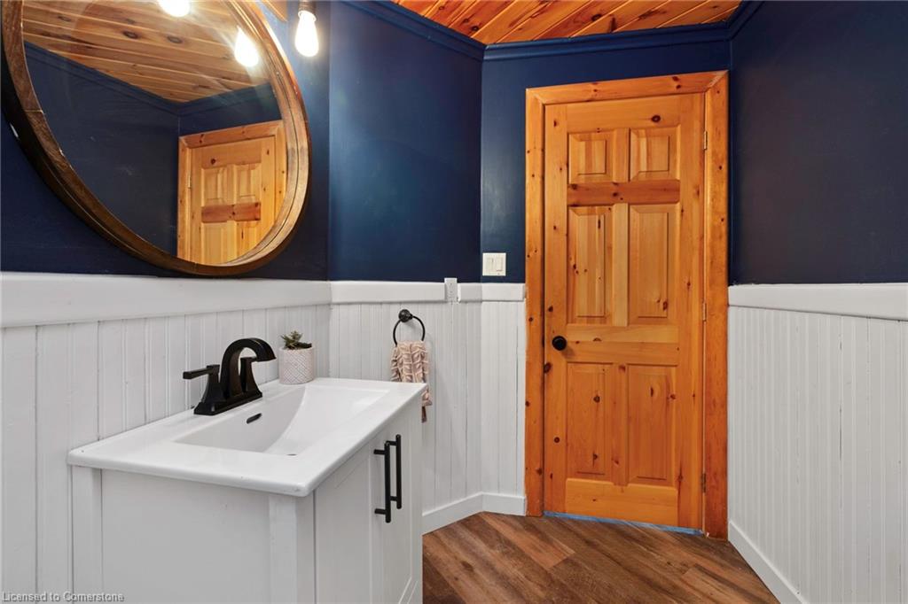 239 Old Government Road Property Photo 14