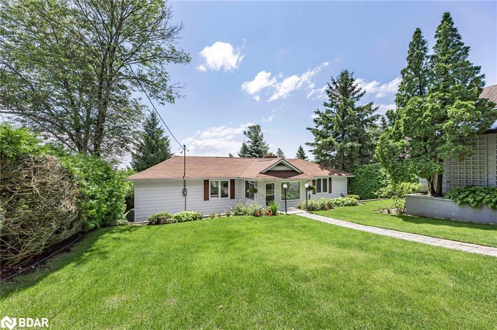1125 Woodland Drive Property Photo 5