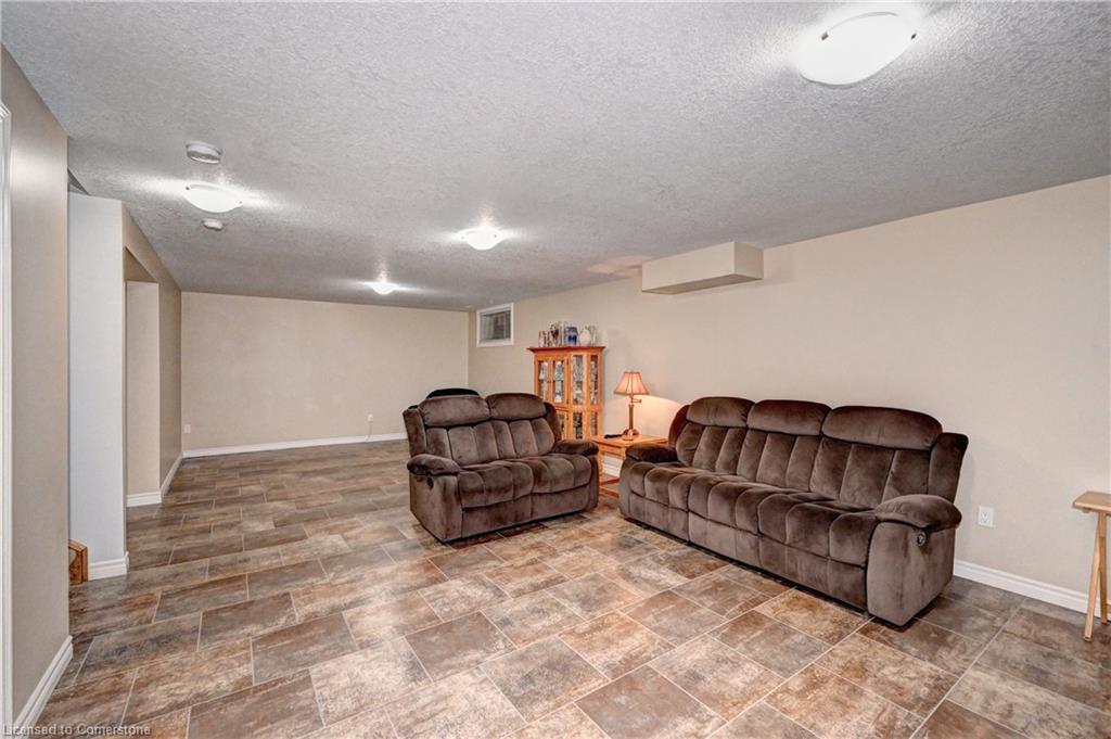 795 Reserve Avenue S Property Photo 27