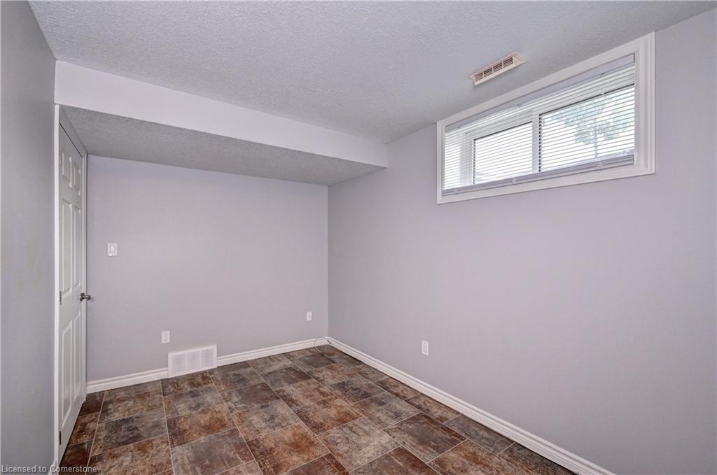 795 Reserve Avenue S Property Photo 32