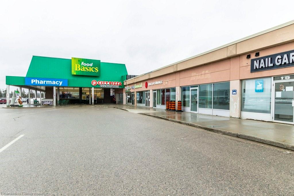 8-925 Ontario Street Property Photo 2