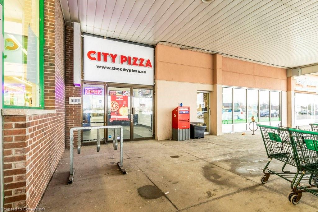 8-925 Ontario Street Property Photo 3