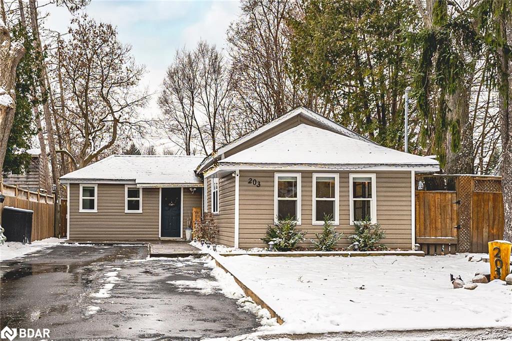 203 Southview Road Property Photo