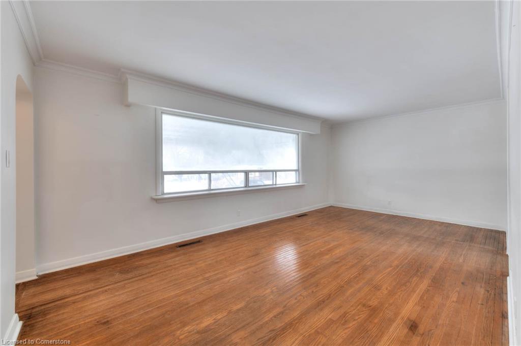 13 Ridgewood Avenue Property Photo 9