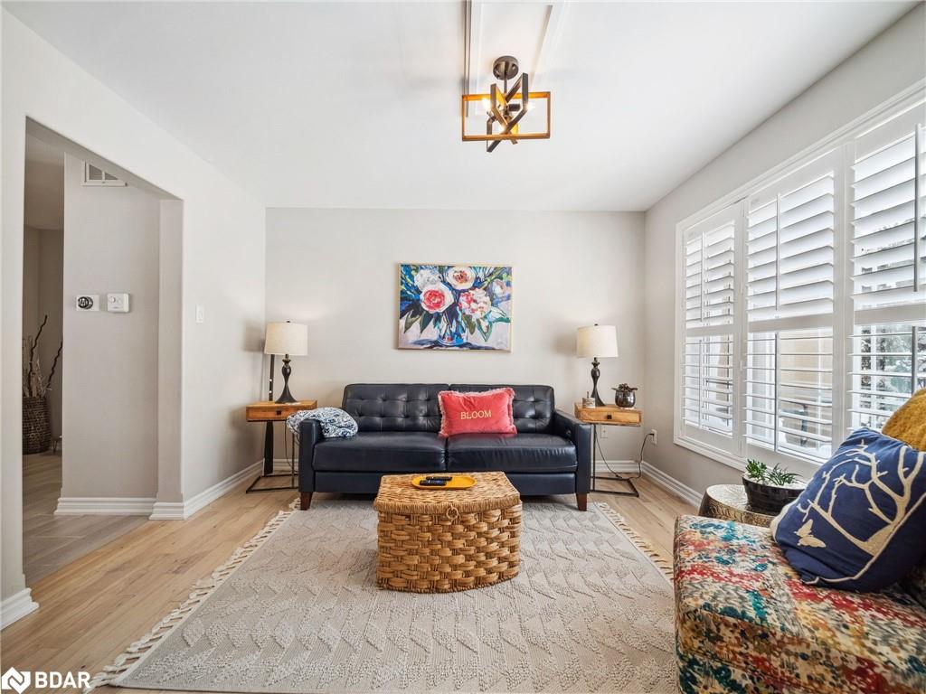 4019 Jilem Court Property Photo 12