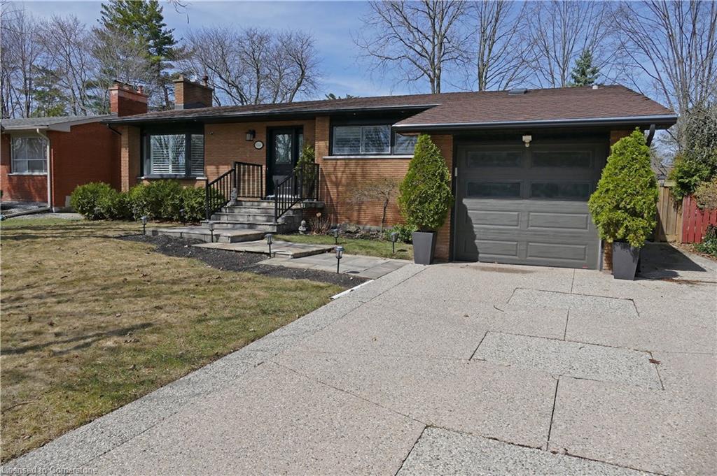 5247 Spruce Avenue Property Photo 1