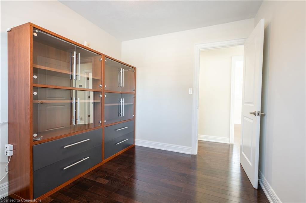 5247 Spruce Avenue Property Photo 15