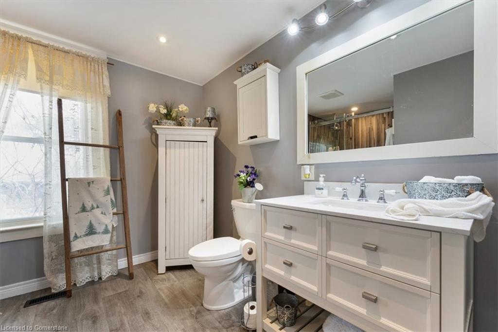 5914 Canborough Road Property Photo 24