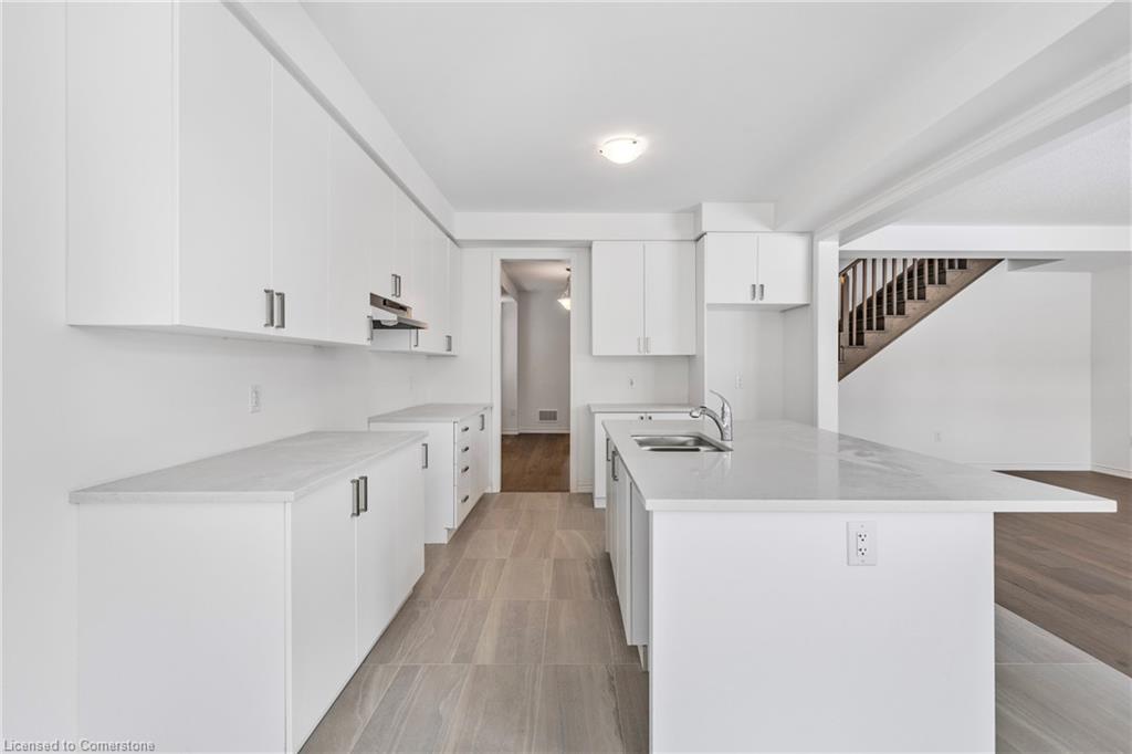 8 Daisy Street Property Photo 10