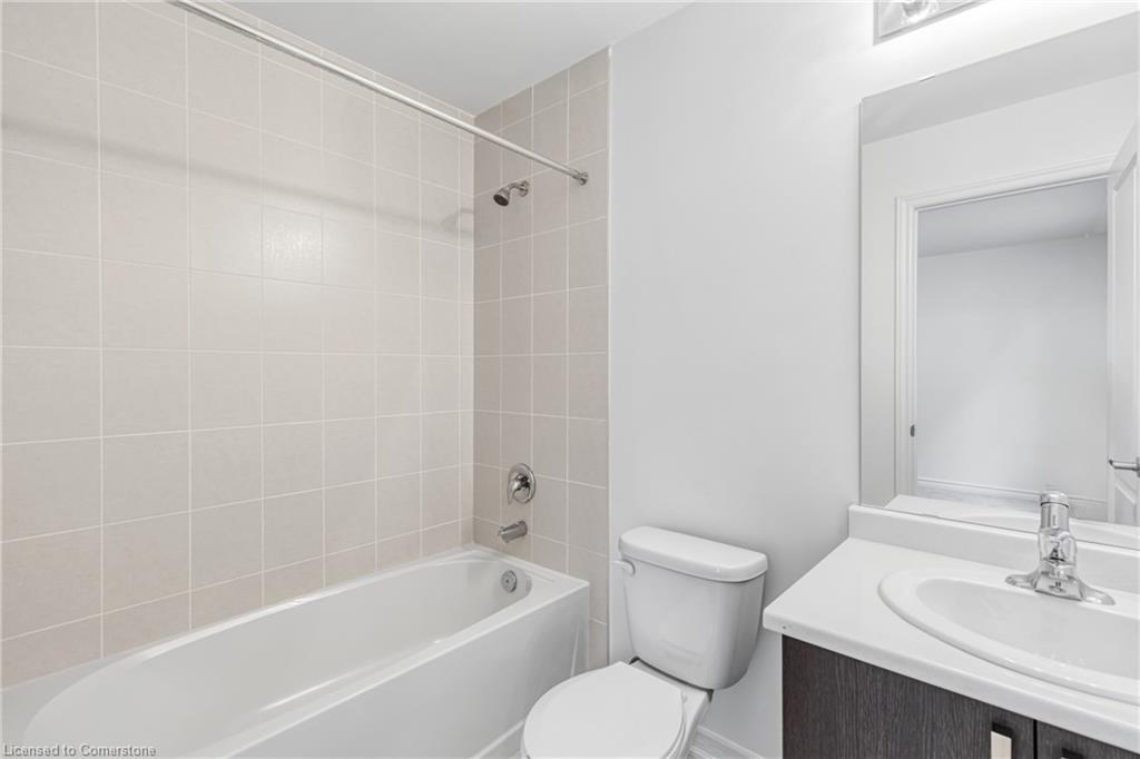 8 Daisy Street Property Photo 33