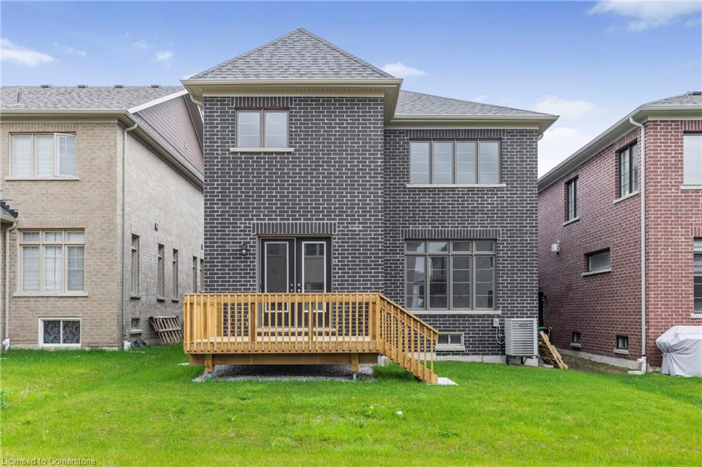 8 Daisy Street Property Photo 42