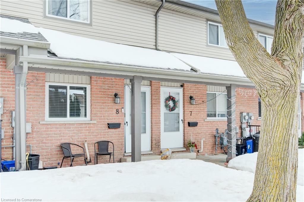 8-900 James Street Property Photo 3