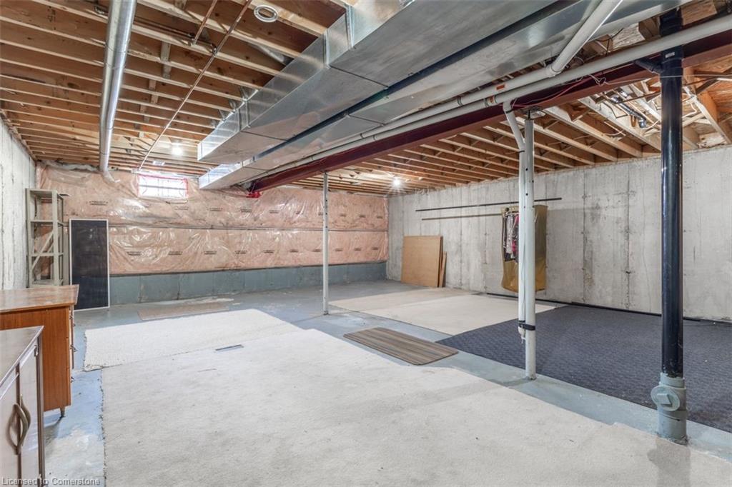 11-243 Fennell Avenue E Property Photo 26