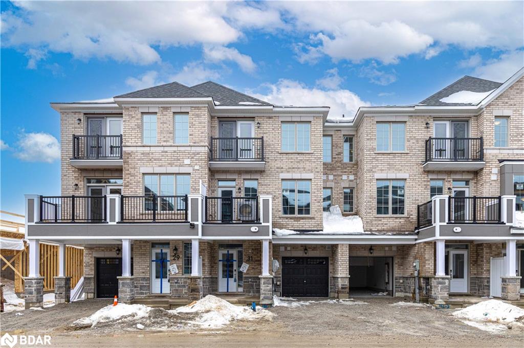 31 Pearen Lane Property Photo