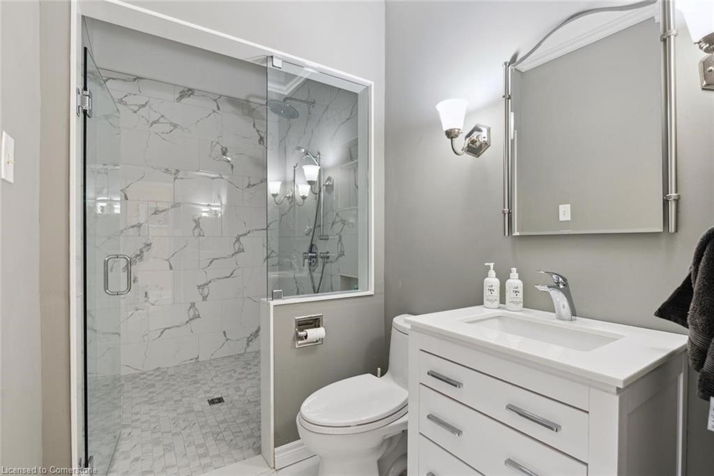 2 12th Street Property Photo 13