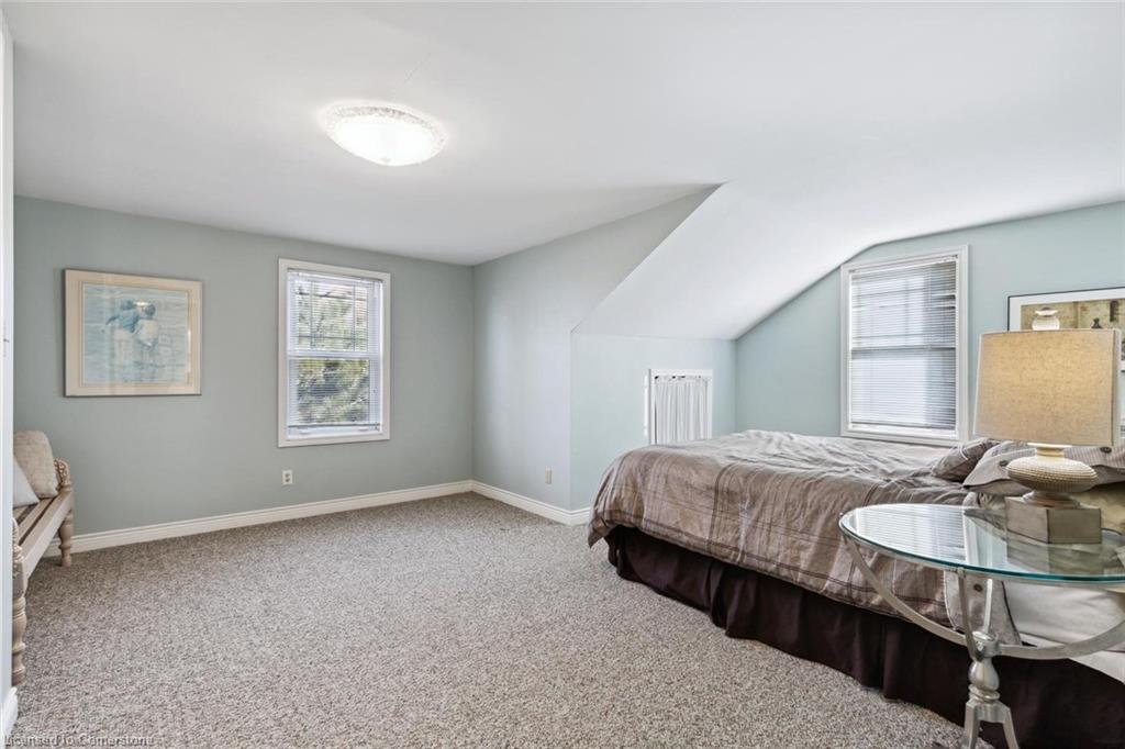 2 12th Street Property Photo 23