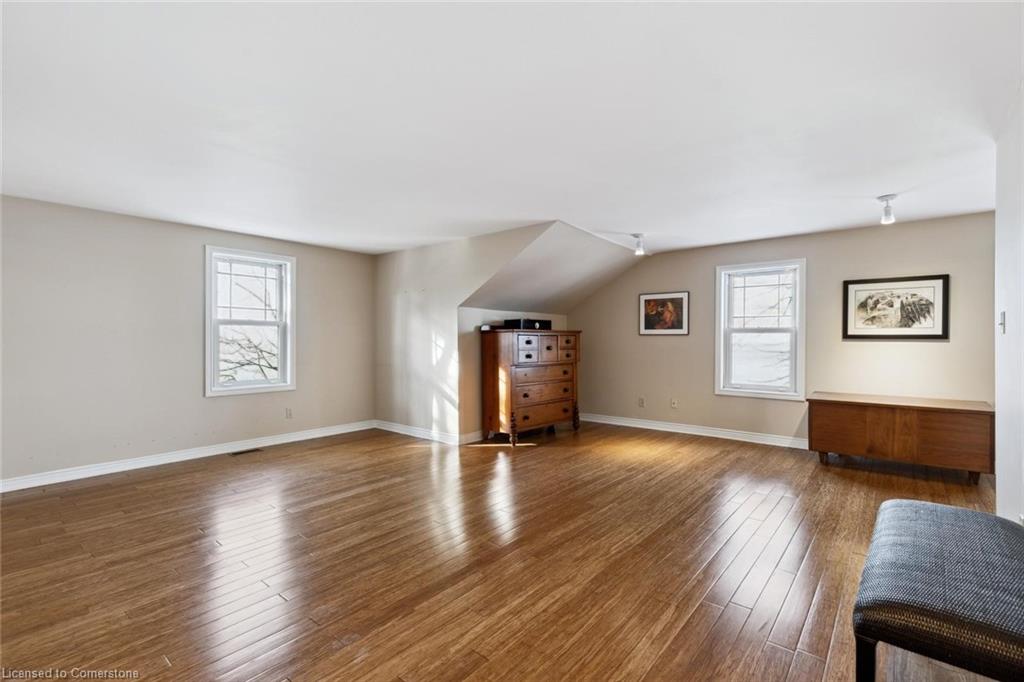 2 12th Street Property Photo 27