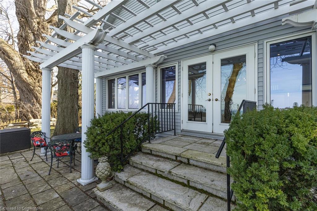 2 12th Street Property Photo 32