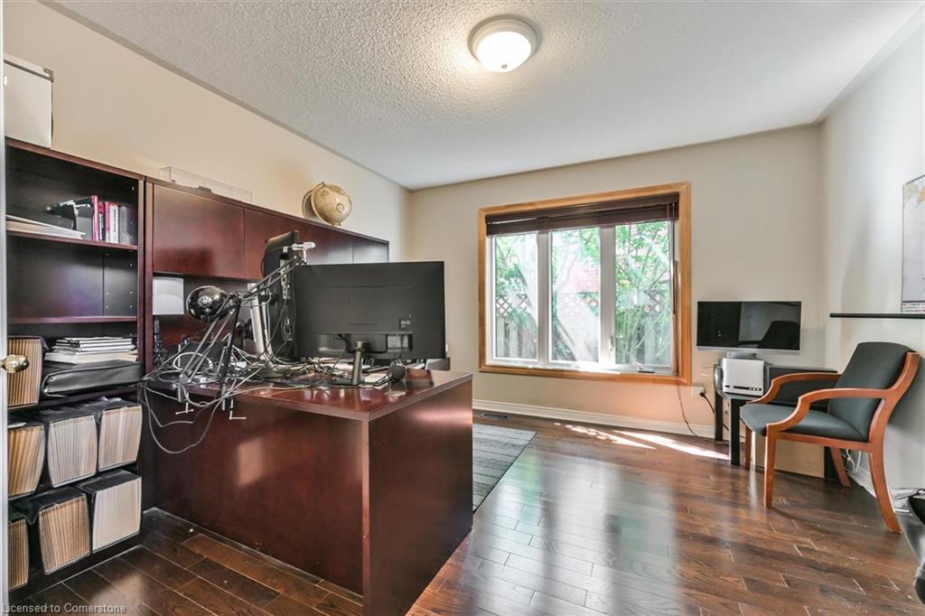 3588 Thorpedale Court Property Photo 7