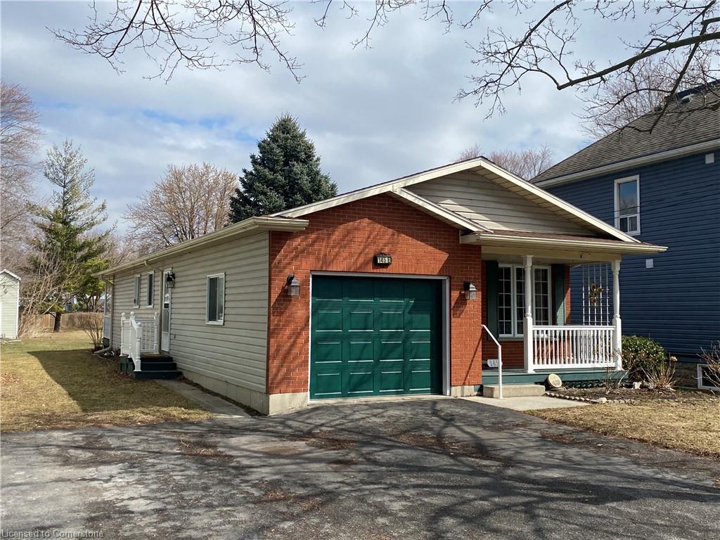 145 Cross Street E Property Photo 2