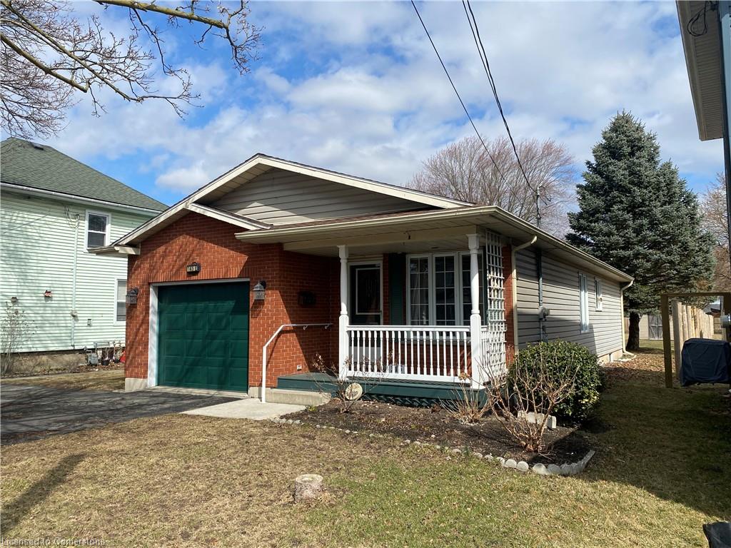 145 Cross Street E Property Photo 4