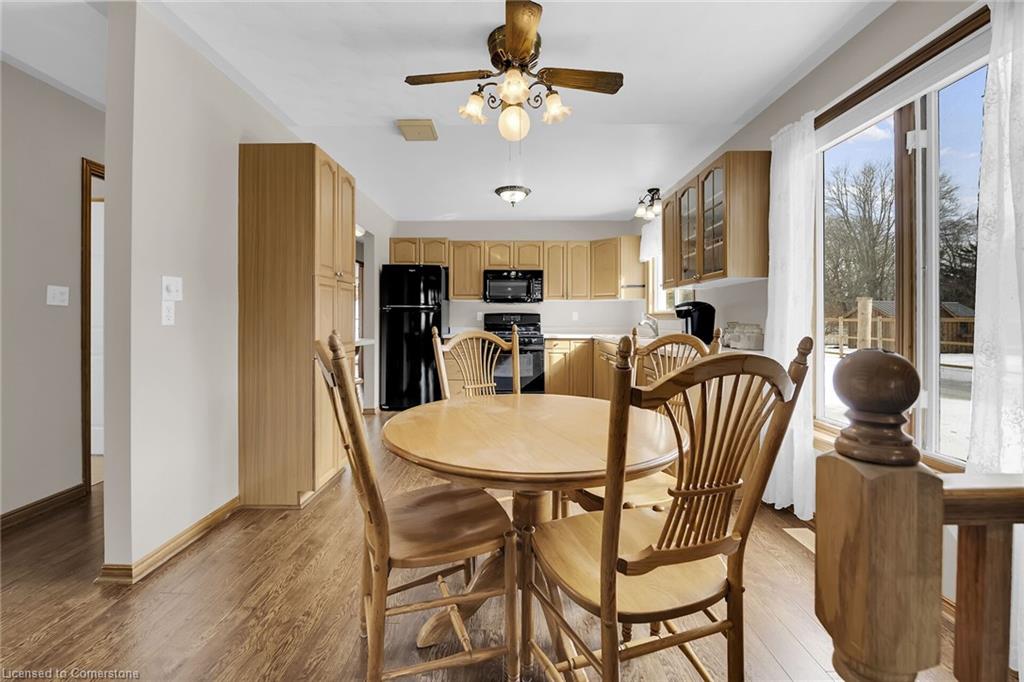 145 Cross Street E Property Photo 6