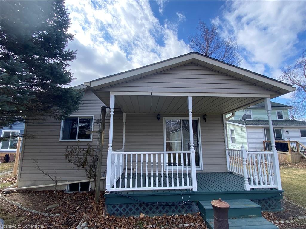 145 Cross Street E Property Photo 31