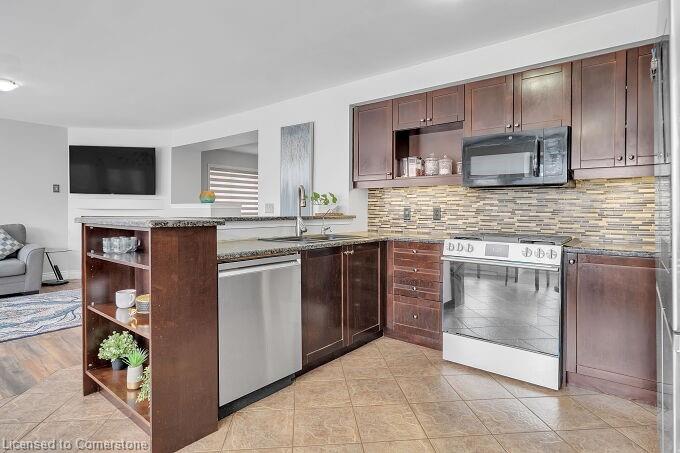 389 Garth Massey Drive Property Photo 14