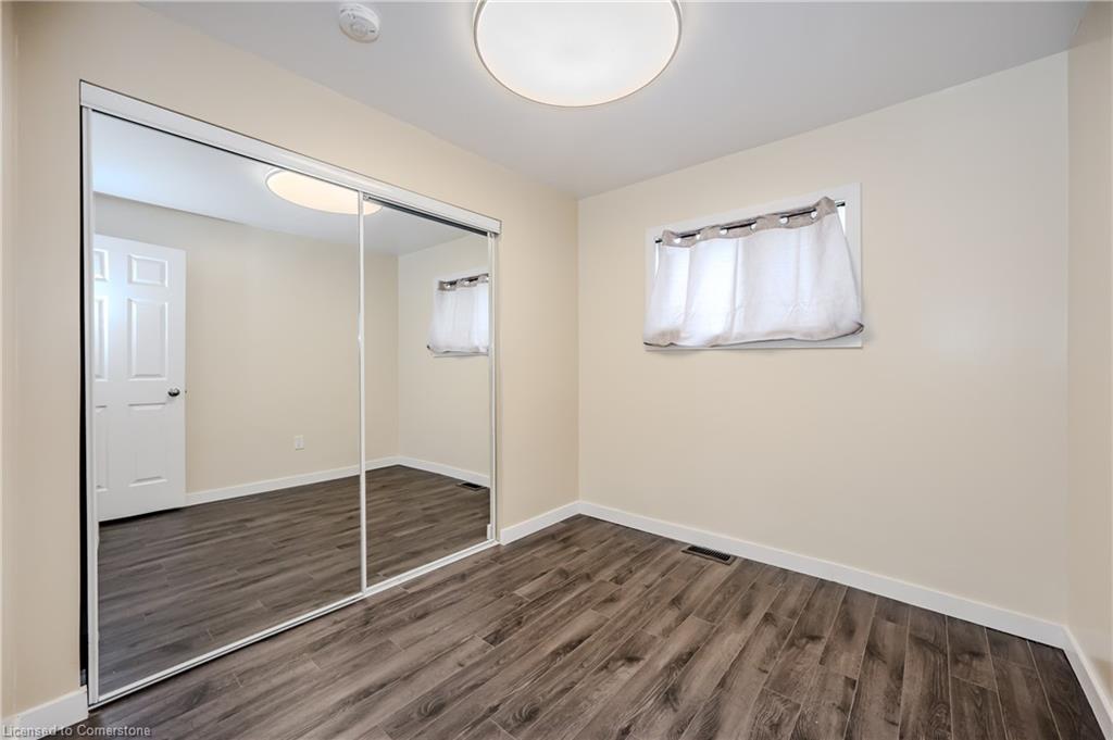73 Albany Avenue Property Photo 9
