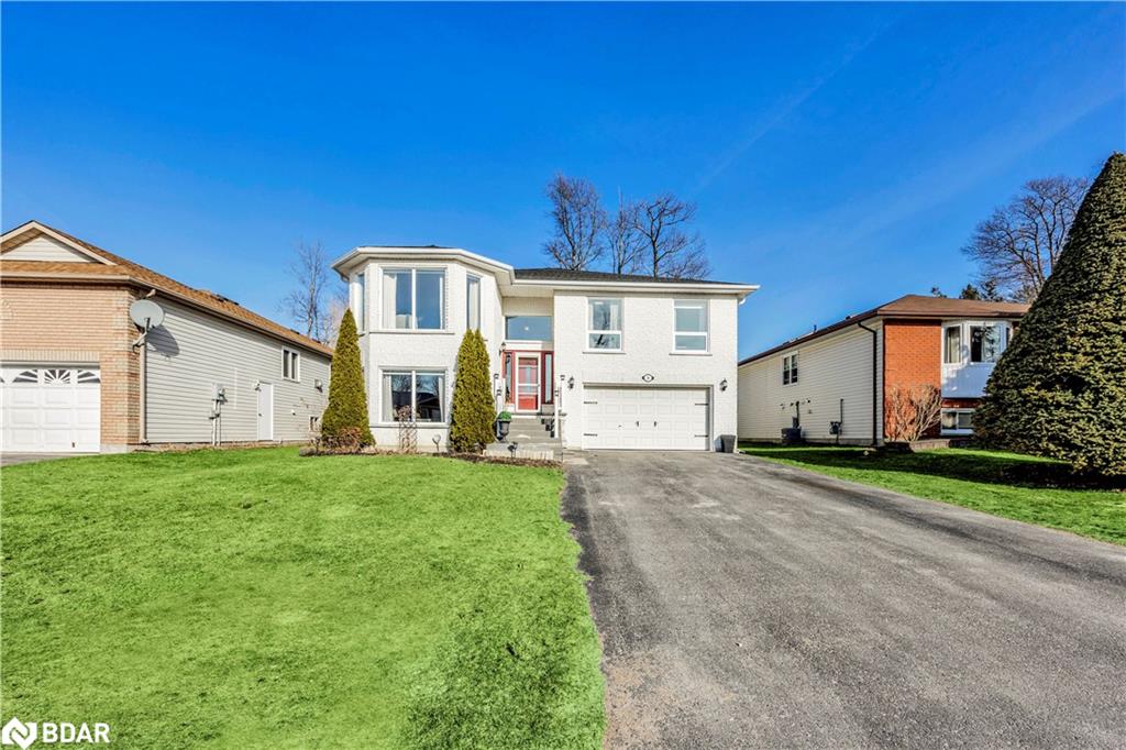 Dual Attendance Area Cc! And Elm Real Estate Listings Main Image