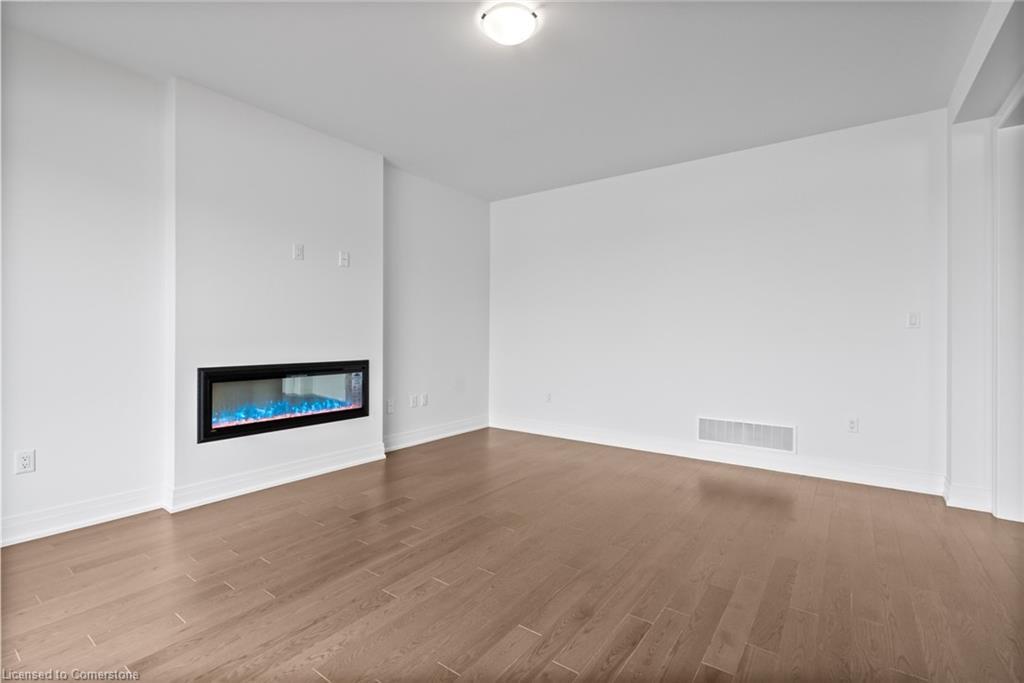 16 Aster Woods Drive Property Photo 12