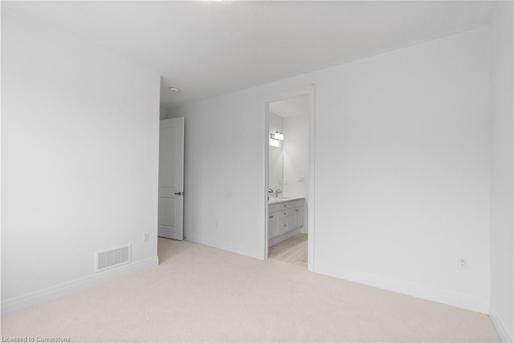 16 Aster Woods Drive Property Photo 18