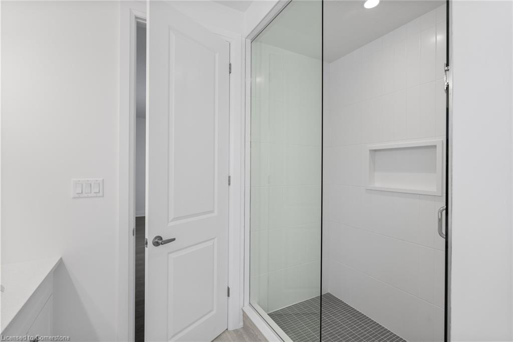 16 Aster Woods Drive Property Photo 29