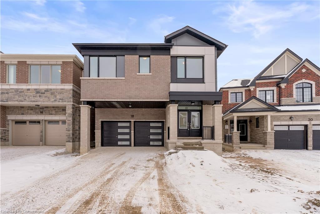 18 Aster Woods Drive Property Photo 1