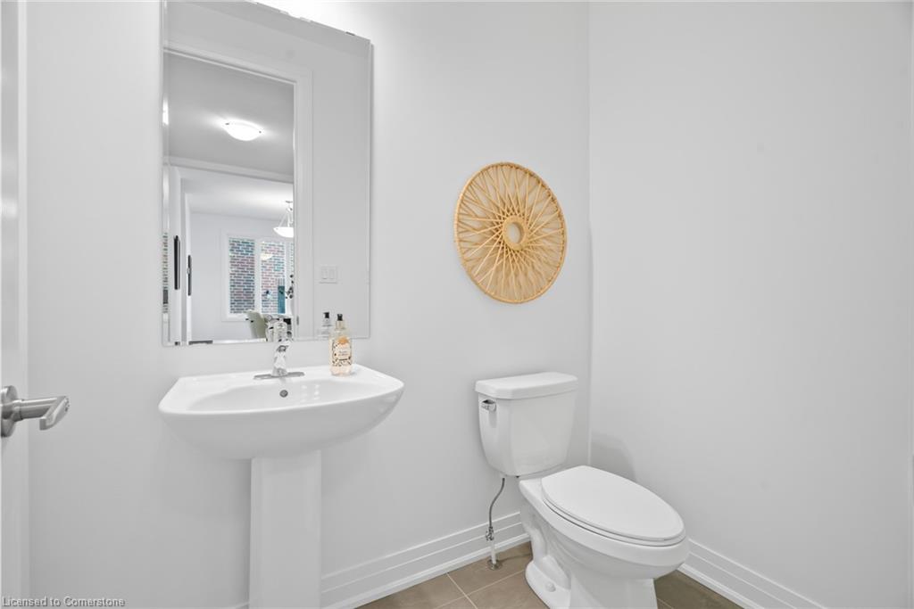 18 Aster Woods Drive Property Photo 16