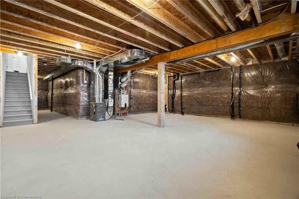 18 Aster Woods Drive Property Photo 32