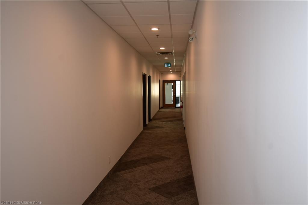 206-3465 Rebecca Street Property Photo 13