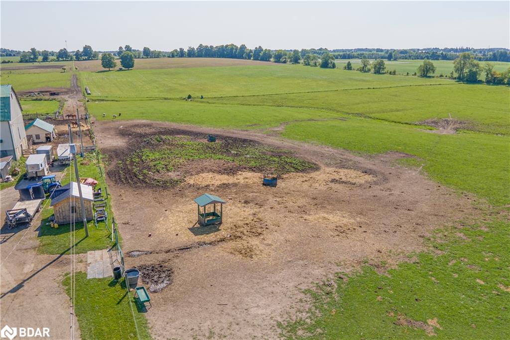 6409 10th Line Property Photo 30