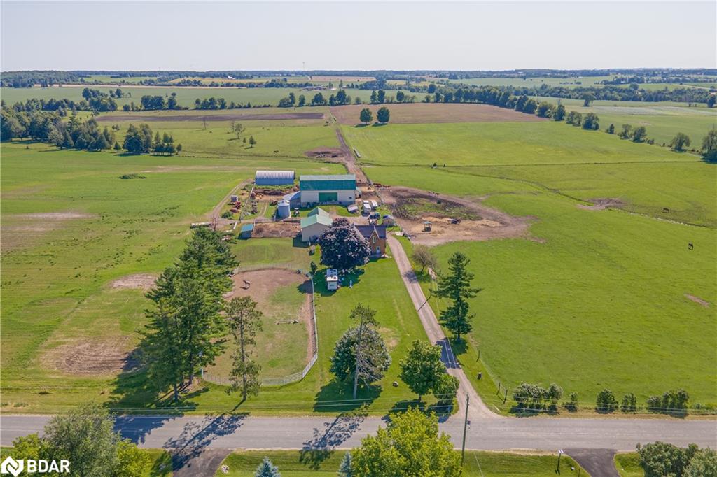 6409 10th Line Property Photo 47