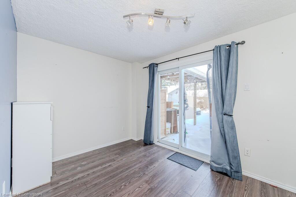 96 Rossford Crescent Property Photo 21