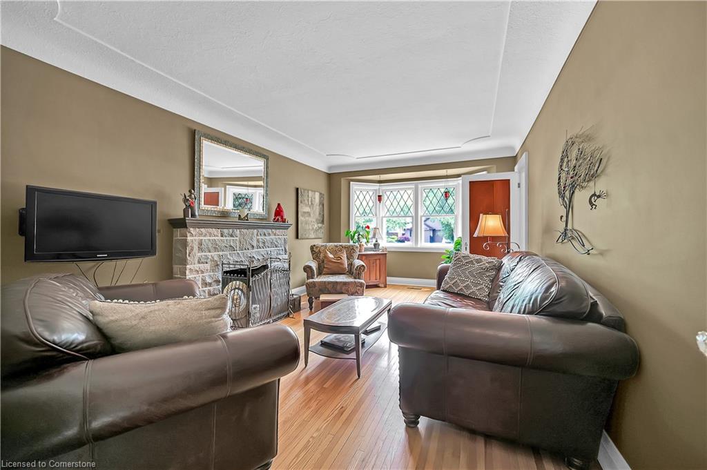 360 Guelph Line Property Photo 9