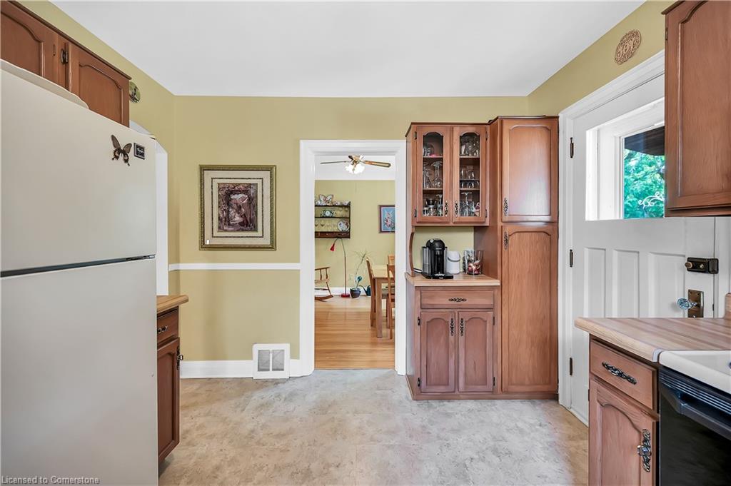 360 Guelph Line Property Photo 18