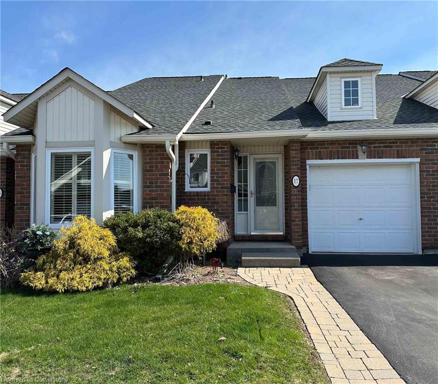 17-222 Fellowes Crescent Property Photo