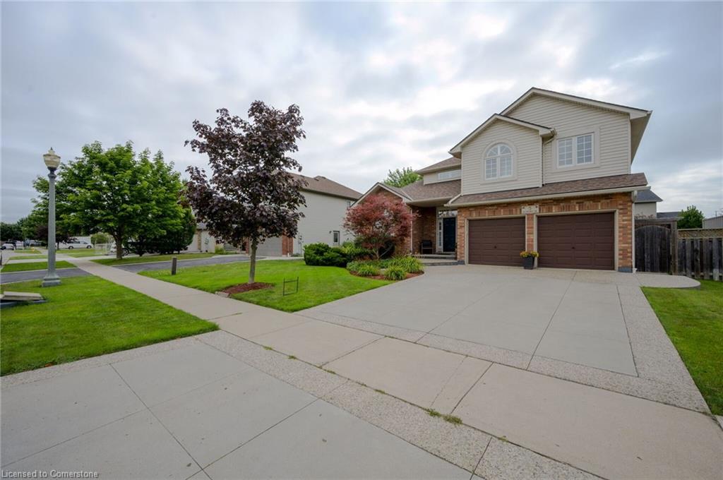 5 Dunrobin Drive Property Photo 2