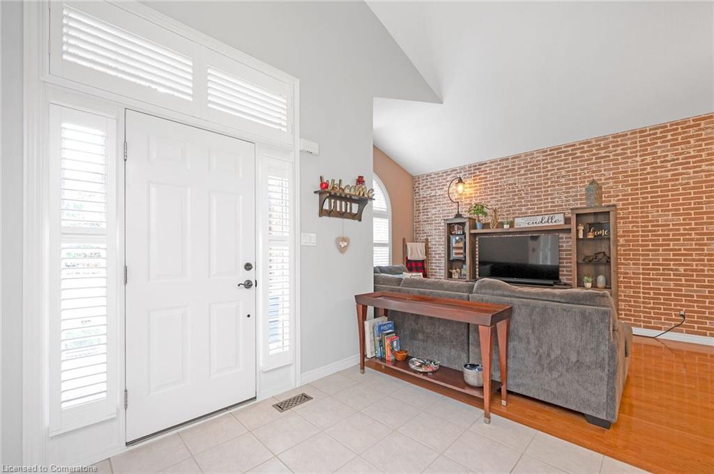 5 Dunrobin Drive Property Photo 4