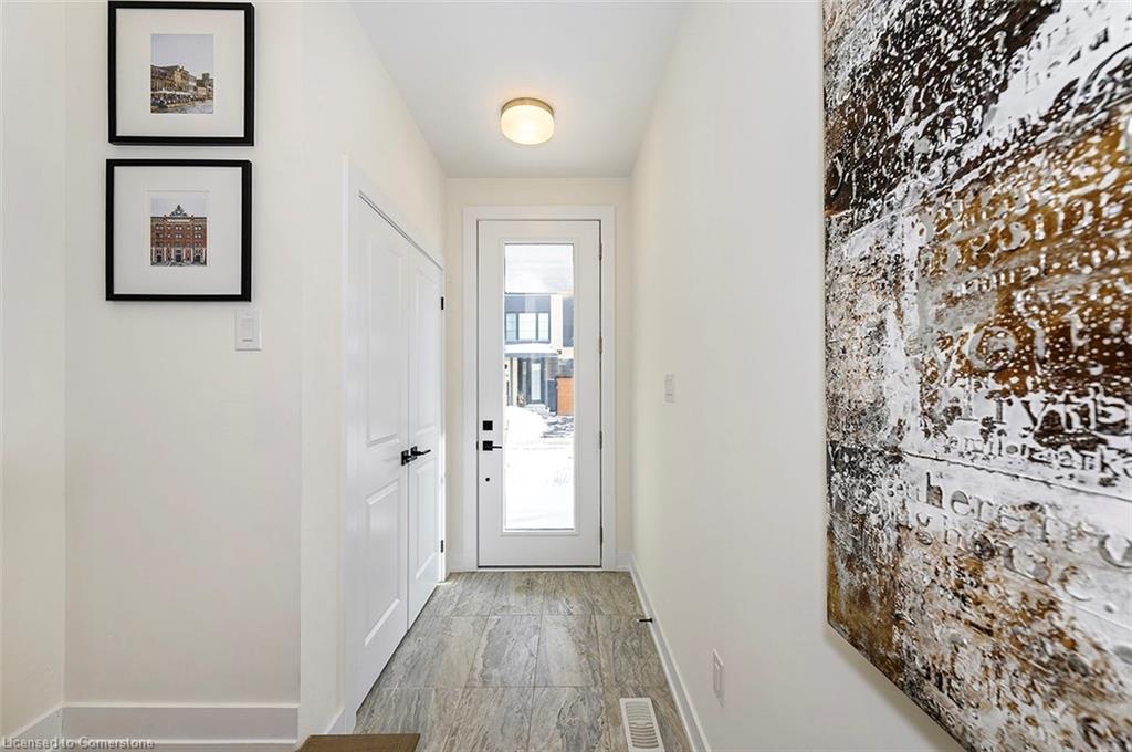 38-2273 Turnberry Road Property Photo 6