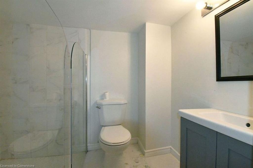 242 Balmoral Avenue N Property Photo 20