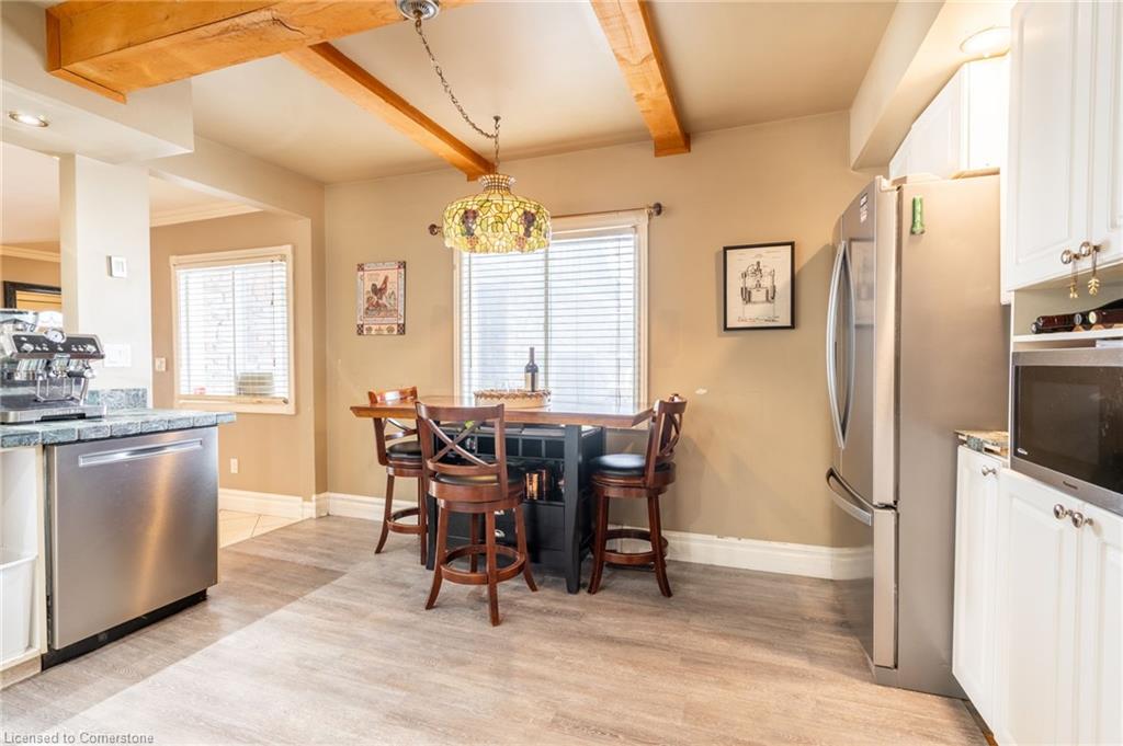 30 Cecil Street Property Photo 17