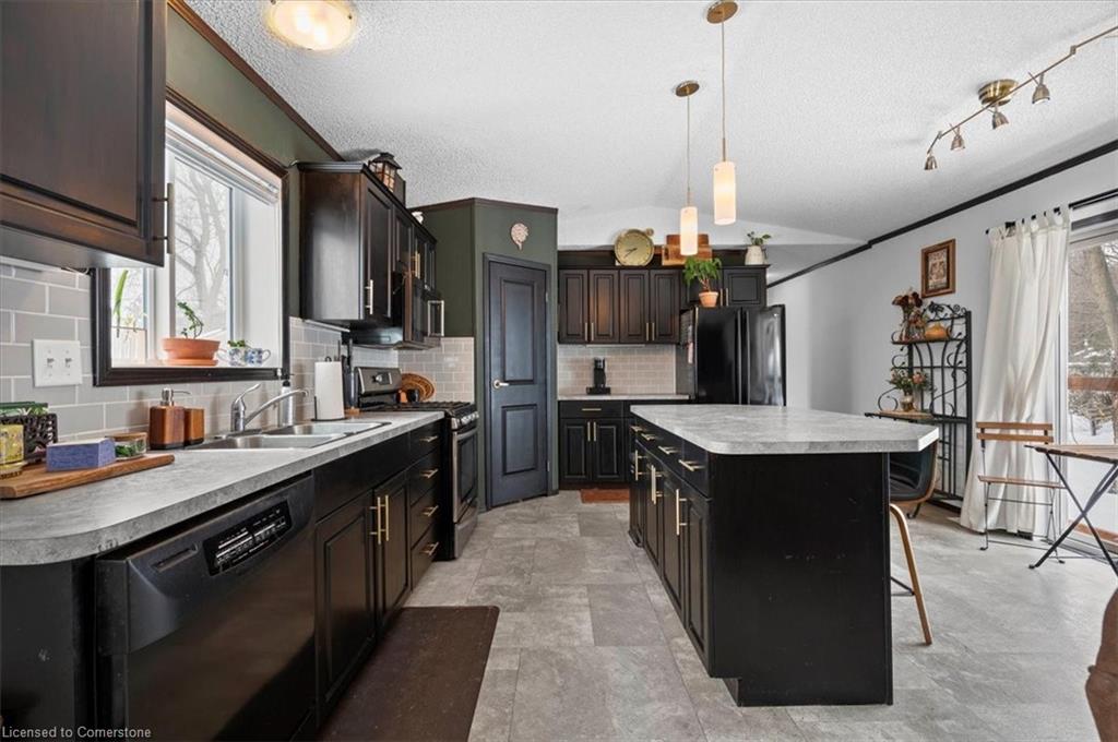 15 Cedar Lane Property Photo